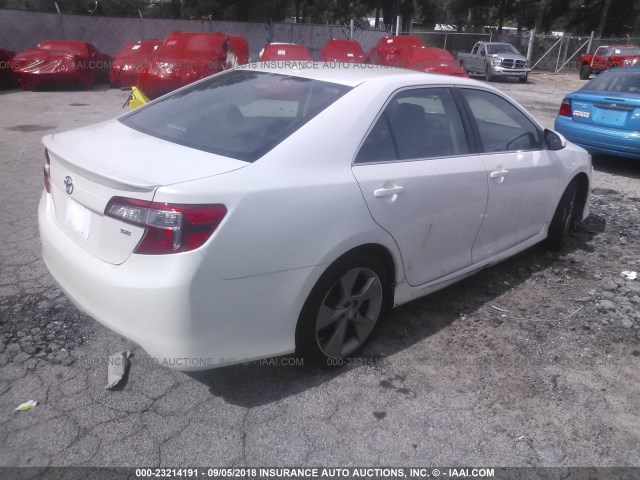 4T1BF1FK0CU635329 - 2012 TOYOTA CAMRY SE/LE/XLE თეთრი ფოტო 4