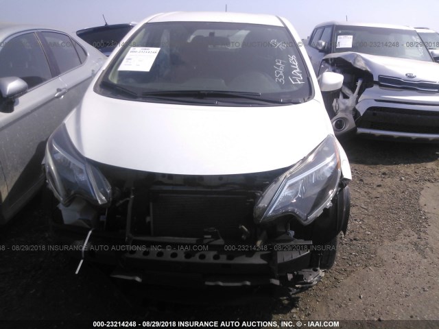 3N1CE2CP2JL352619 - 2018 NISSAN VERSA NOTE S/S PLUS/SV/SL/SR WHITE photo 6