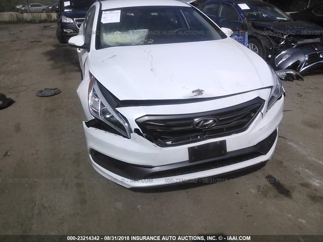 5NPE34AF7FH058657 - 2015 HYUNDAI SONATA SPORT/LIMITED WHITE photo 6