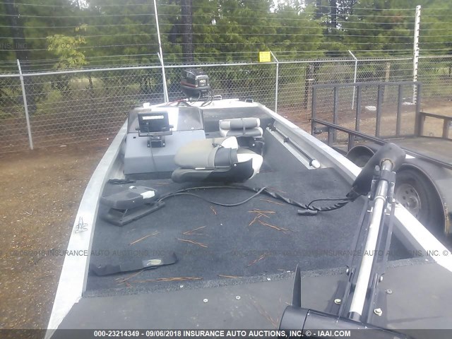 1JL11AA17KA020997 - 1989 BASSTRACKER BASS BOAT  SILVER photo 5