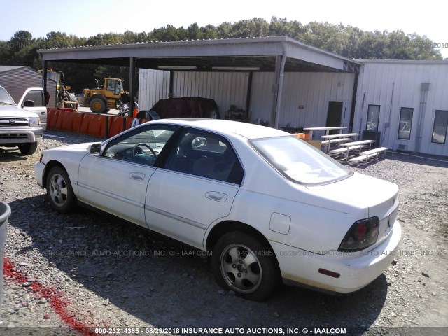 1HGCD5657TA032154 - 1996 HONDA ACCORD EX/EX-R WHITE photo 3