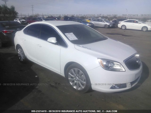 1G4PR5SK1F4120824 - 2015 BUICK VERANO CONVENIENCE WHITE photo 1