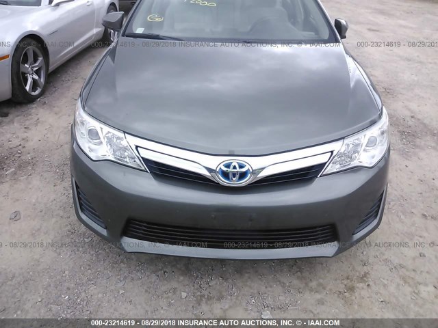 4T1BD1FK7CU043688 - 2012 TOYOTA CAMRY HYBRID/LE/XLE 绿色 照片 6