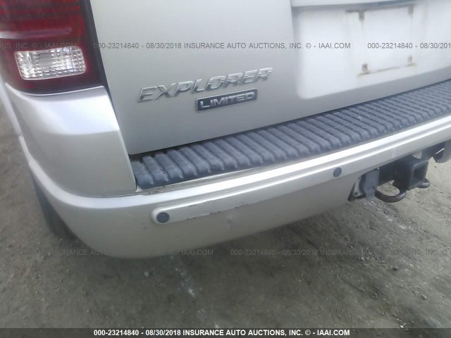 1FMZU75W72ZC61007 - 2002 FORD EXPLORER LIMITED Gümüş foto 6