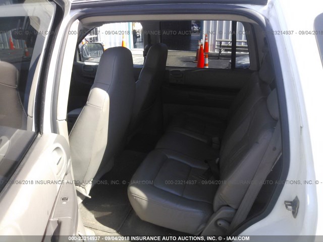 1B8HS58N22F134000 - 2002 DODGE DURANGO SLT PLUS WHITE photo 8