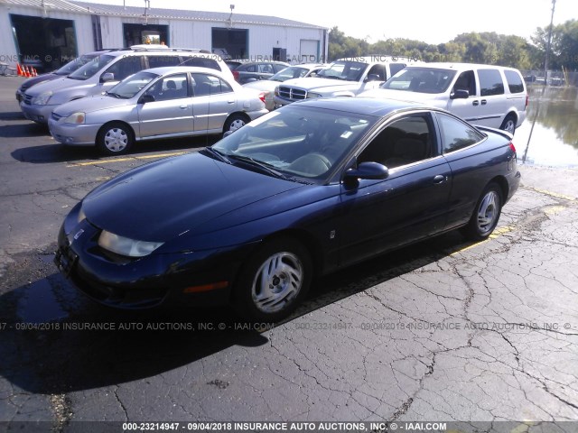 1G8ZH1276WZ138768 - 1998 SATURN SC2 BLUE photo 2
