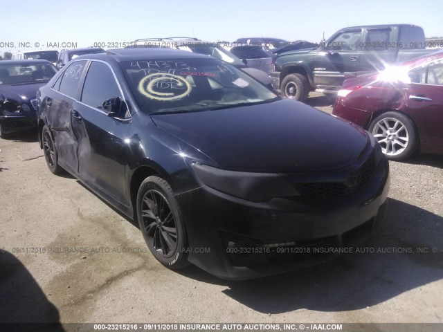4T1BF1FK2CU542585 - 2012 TOYOTA CAMRY SE/LE/XLE 黑色 照片 1