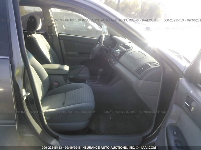 4T1BE32K96U645186 - 2006 TOYOTA CAMRY LE/XLE/SE 灰色 照片 5