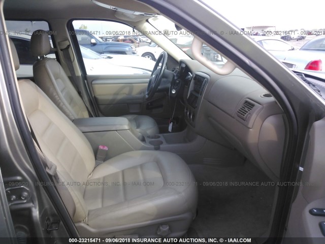 1FMZU63K64UB67775 - 2004 FORD EXPLORER XLT/XLT SPORT/NBX 棕色 照片 5