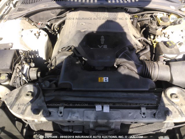 1LNHM87A15Y614676 - 2005 LINCOLN LS 白色 照片 10