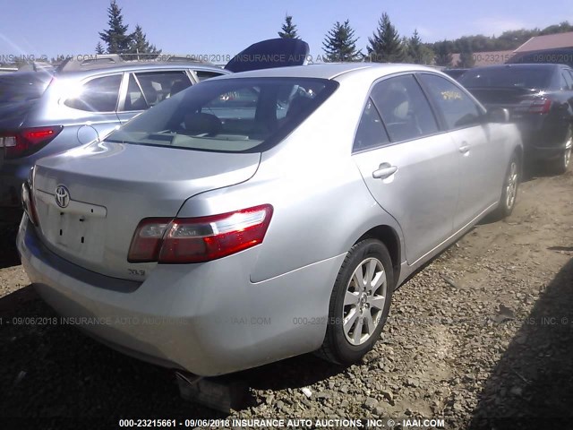 4T1BK46K37U541559 - 2007 TOYOTA CAMRY NEW GENERAT LE/XLE/SE SILVER photo 4
