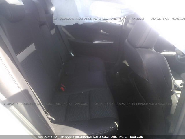 4T1BF1FK6EU449247 - 2014 TOYOTA CAMRY L/SE/LE/XLE ვერცხლისფერი ფოტო 8