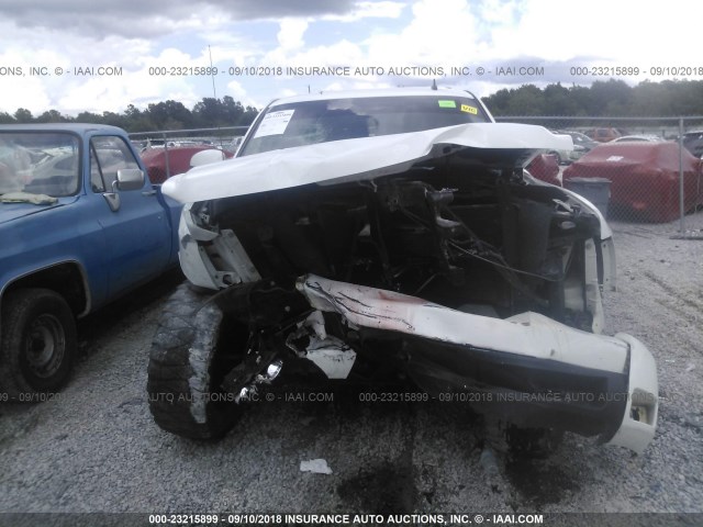 3GCEK13Y87G514840 - 2007 CHEVROLET SILVERADO K1500 CREW CAB WHITE photo 6