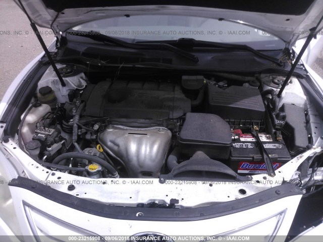 4T4BF3EK0BR167989 - 2011 TOYOTA CAMRY SE/LE/XLE 白色 照片 10