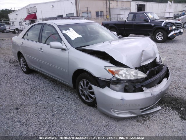 4T1BE32K24U935346 - 2004 TOYOTA CAMRY LE/XLE/SE SILVER photo 1