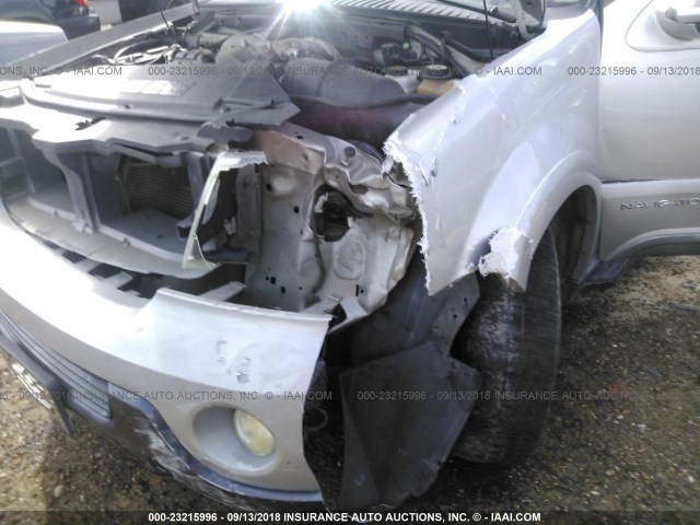 5LMFU27R53LJ17048 - 2003 LINCOLN NAVIGATOR Srebrny zdjęcie 6