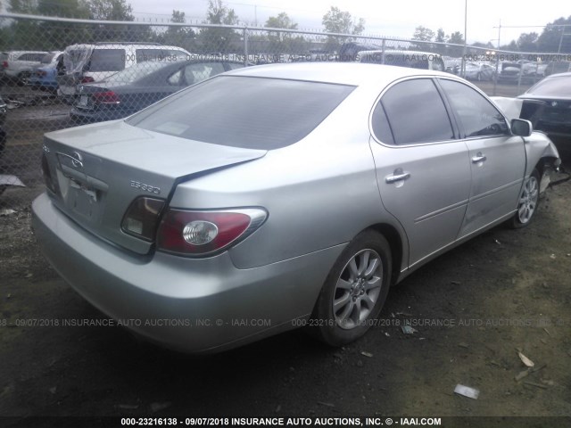 JTHBA30G040016658 - 2004 LEXUS ES 330 SILVER photo 4