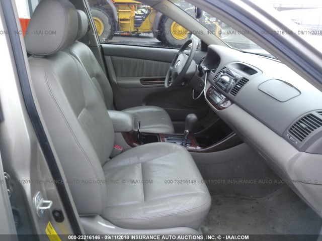 4T1BF30K13U543845 - 2003 TOYOTA CAMRY LE/XLE/SE 绿色 照片 5