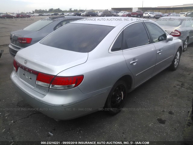 KMHFC46F87A181983 - 2007 HYUNDAI AZERA SE/LIMITED SILVER photo 4