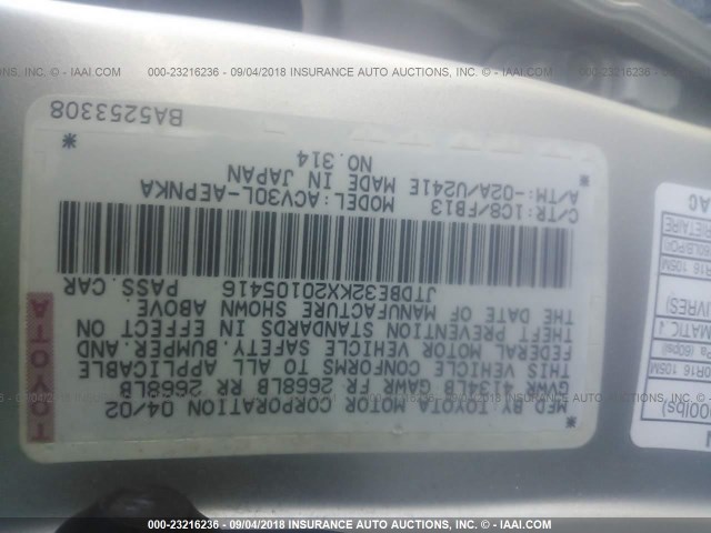 JTDBE32KX20105416 - 2002 TOYOTA CAMRY LE/XLE/SE 银色 照片 9