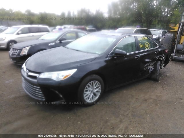 4T4BF1FK6GR561183 - 2016 TOYOTA CAMRY LE/XLE/SE/XSE 黑色 照片 2