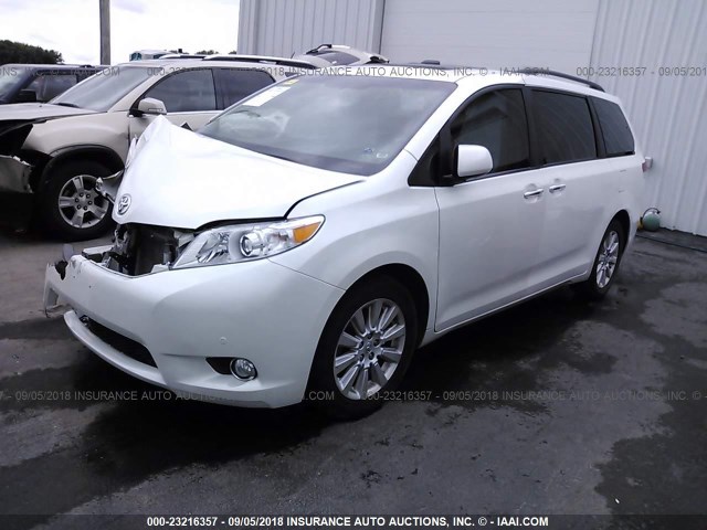 5TDDK3DC7BS028671 - 2011 TOYOTA SIENNA XLE/LIMITED WHITE photo 2