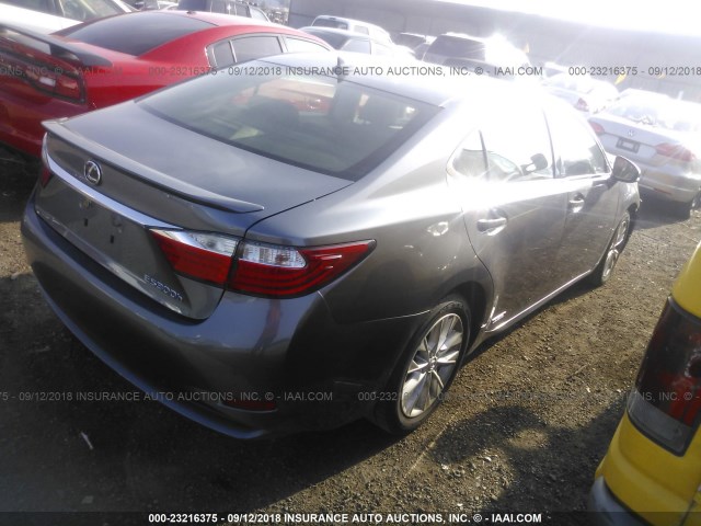 JTHBW1GG9E2049000 - 2014 LEXUS ES 300H GRAY photo 4