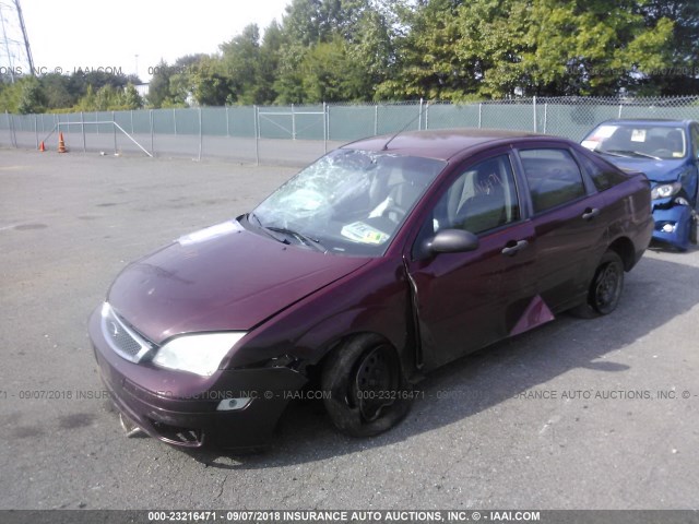1FAHP34N57W357077 - 2007 FORD FOCUS ZX4/S/SE/SES 勃艮第红 照片 2