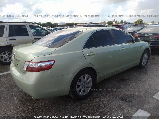 4T1BB46K08U047175 - 2008 TOYOTA CAMRY HYBRID GREEN photo 4