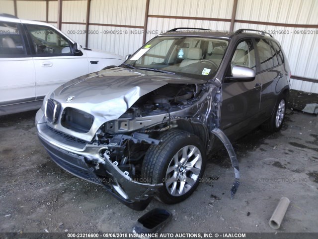 5UXZV4C52CL767955 - 2012 BMW X5 XDRIVE35I Сұр фото 2