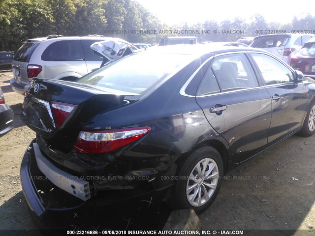 4T4BF1FKXFR457391 - 2015 TOYOTA CAMRY LE/XLE/SE/XSE 黑色 照片 4