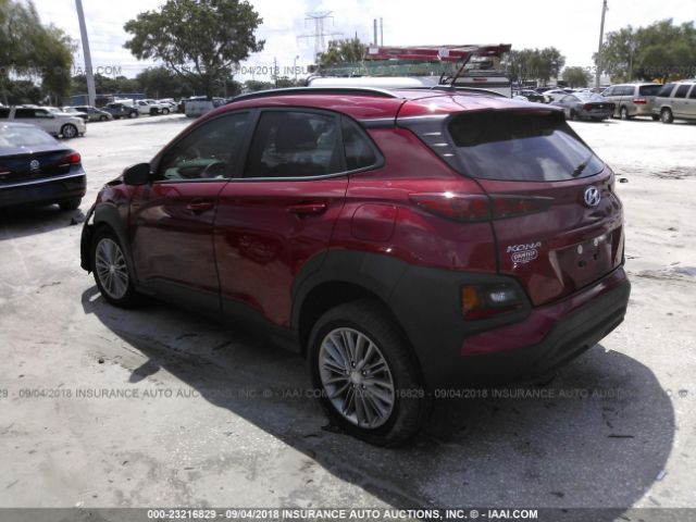 KM8K22AA8JU067182 - 2018 HYUNDAI KONA SEL RED photo 3