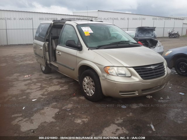 1C4GP45R95B253449 - 2005 CHRYSLER TOWN & COUNTRY  GOLD photo 1