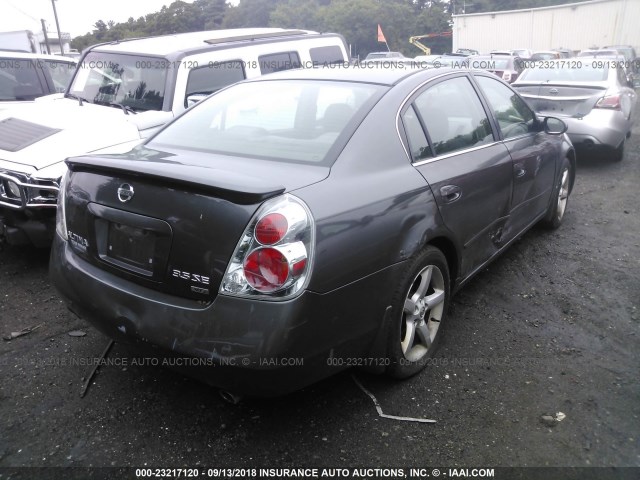 1N4BL11D45C145335 - 2005 NISSAN ALTIMA SE/SL/SE-R GRAY photo 4