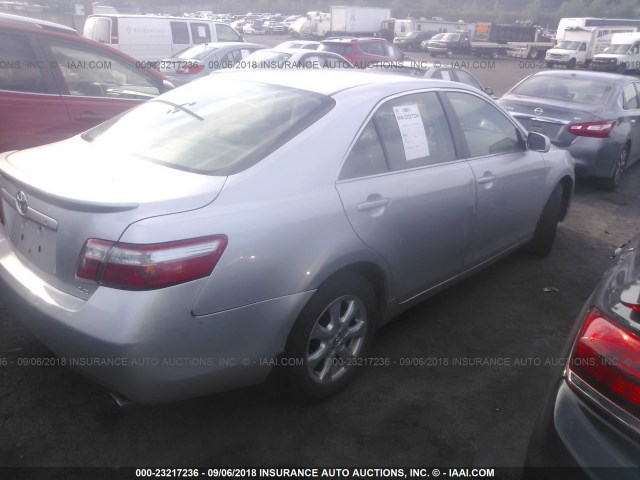 JTNBE46K973019984 - 2007 TOYOTA CAMRY NEW GENERAT CE/LE/XLE/SE SILVER photo 4