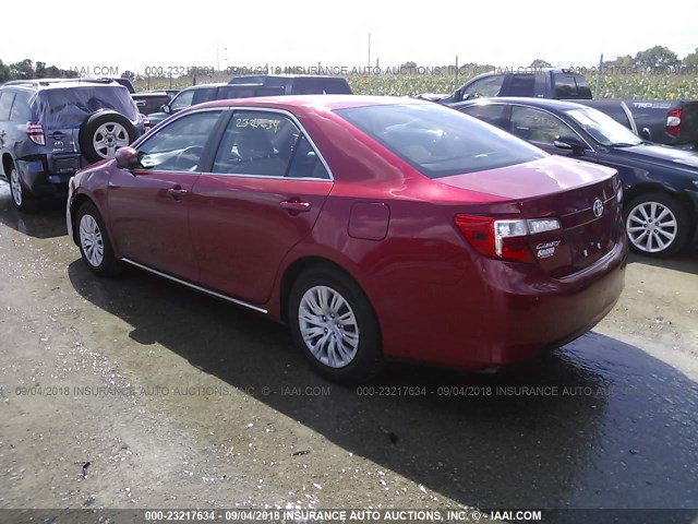 4T4BF1FK2ER371684 - 2014 TOYOTA CAMRY L/SE/LE/XLE RED photo 3