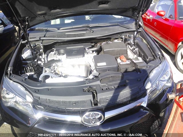 4T1BF1FK9HU703733 - 2017 TOYOTA CAMRY LE/XLE/SE/XSE BLACK photo 10