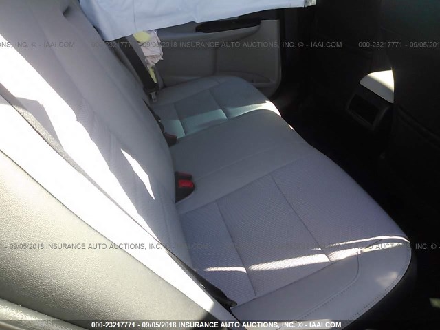 4T1BF1FK9HU703733 - 2017 TOYOTA CAMRY LE/XLE/SE/XSE BLACK photo 8