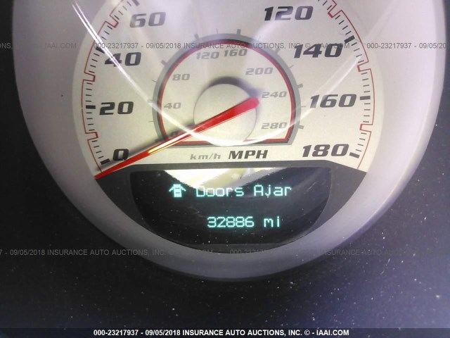 2B3CJ7DJ0BH552961 - 2011 DODGE CHALLENGER SRT-8 黑色 照片 7