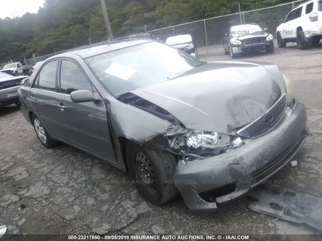 4T1BE32K25U532534 - 2005 TOYOTA CAMRY LE/XLE/SE Сұр фото 1