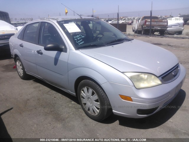 1FAFP34N96W183598 - 2006 FORD FOCUS ZX4 GRAY photo 1