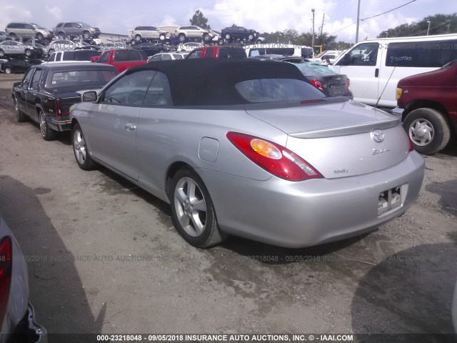 4T1FA38P96U102307 - 2006 TOYOTA CAMRY SOLARA SE/SLE SILVER photo 3