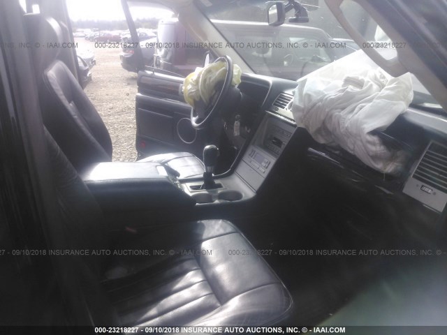 5LMFU28R03LJ49808 - 2003 LINCOLN NAVIGATOR Siyah fotoğraf 5