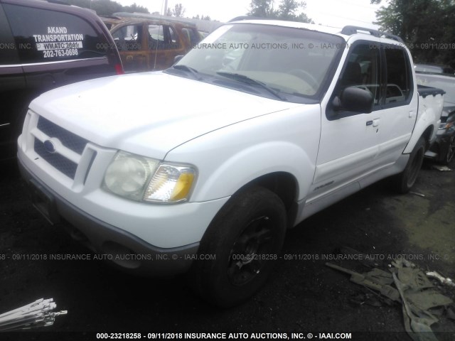 1FMZU77E82UC58232 - 2002 FORD EXPLORER SPORT TR  WHITE photo 2