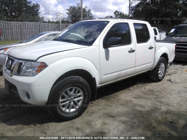 1N6AD0EV4FN704076 - 2015 NISSAN FRONTIER S/SV/SL/PRO-4X WHITE photo 2