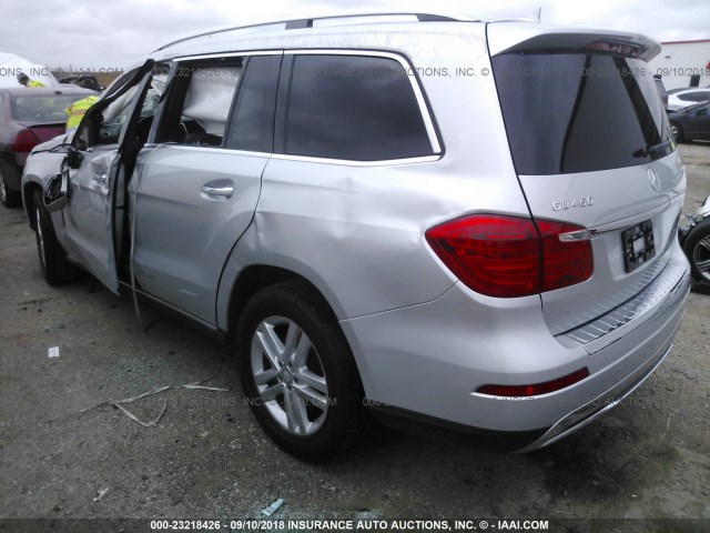 4JGDF6EE0GA706215 - 2016 MERCEDES-BENZ GL 450 4MATIC SILVER photo 3