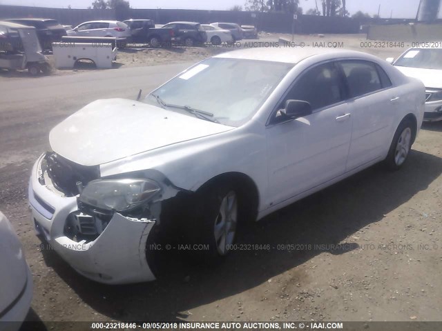 1G1ZG57B99F247625 - 2009 CHEVROLET MALIBU LS Ақ фото 2