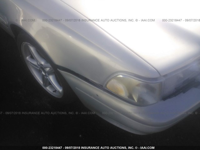 YV1NC53D71J019000 - 2001 VOLVO C70 TURBO SILVER photo 6