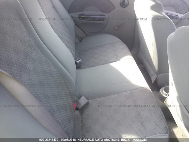 KL1TD52625B343654 - 2005 CHEVROLET AVEO LS RED photo 8