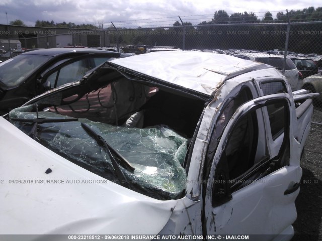 3TMLU4EN5EM154947 - 2014 TOYOTA TACOMA DOUBLE CAB თეთრი ფოტო 6